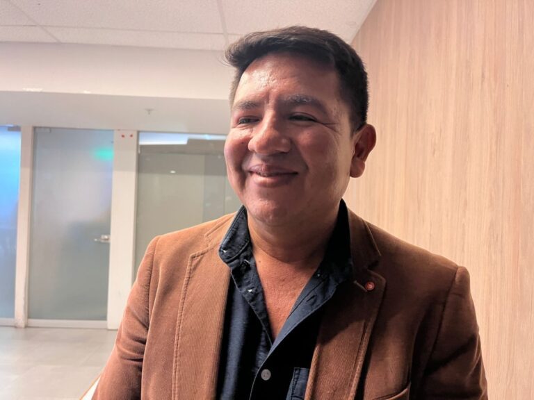 Organizan Noche Cultural en San Antonio con lectura, arte y música en vivo