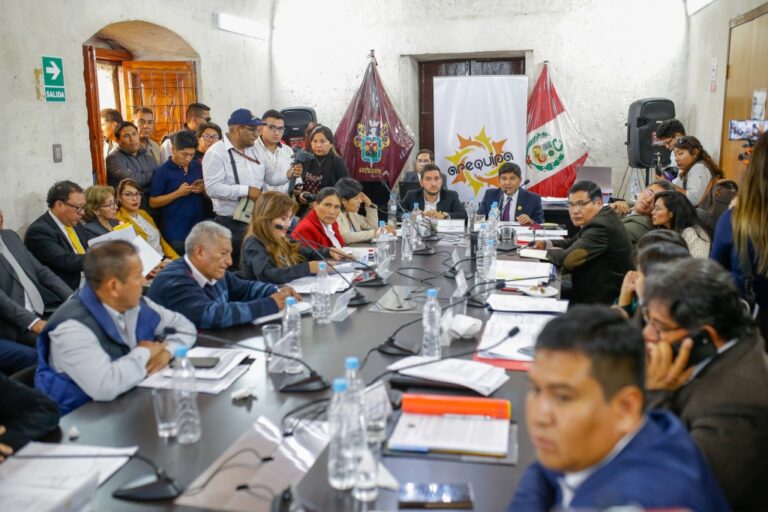De 95 obras paralizadas en Arequipa, GORE Arequipa podrá culminar 12