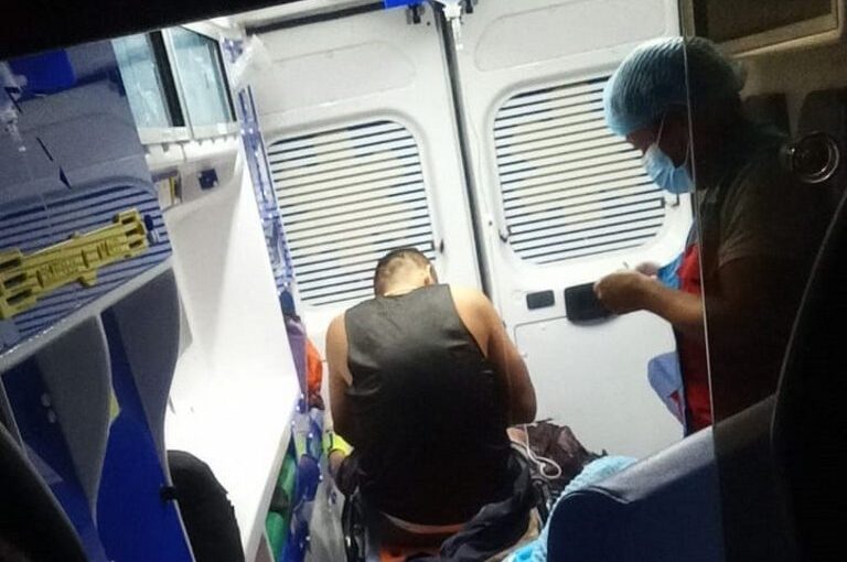 Motociclista resulta gravemente herido tras sufrir accidente