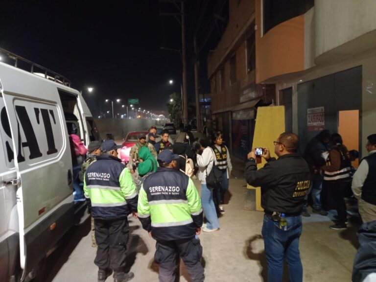 PNP interviene cinco night club en Arequipa