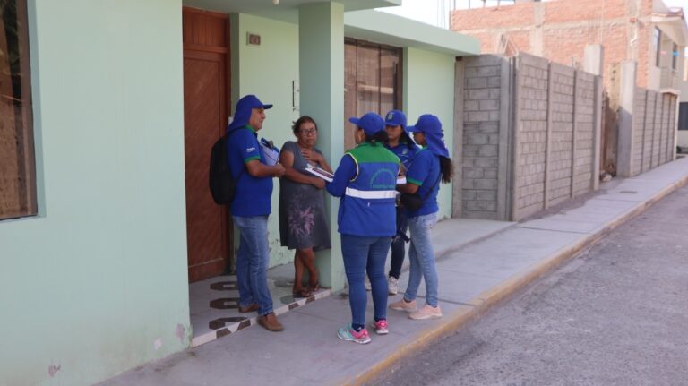 Punta de Bombón: Empadronan a pobladores para evaluar calificación en programas sociales