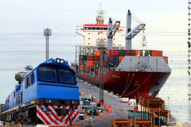 Tren y puerto ¡bitácora de un sueño! (II)