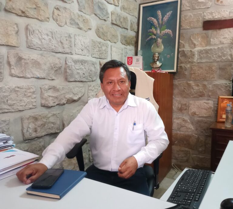 Realizan jornada de limpieza en el centro arqueológico de Chen Chen 