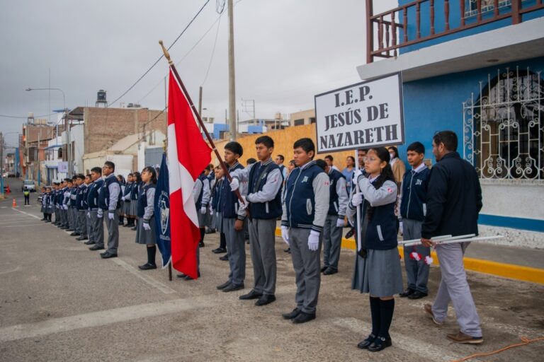 Brigadieres y policías escolares juramentan en emotiva ceremonia en Cocachacra
