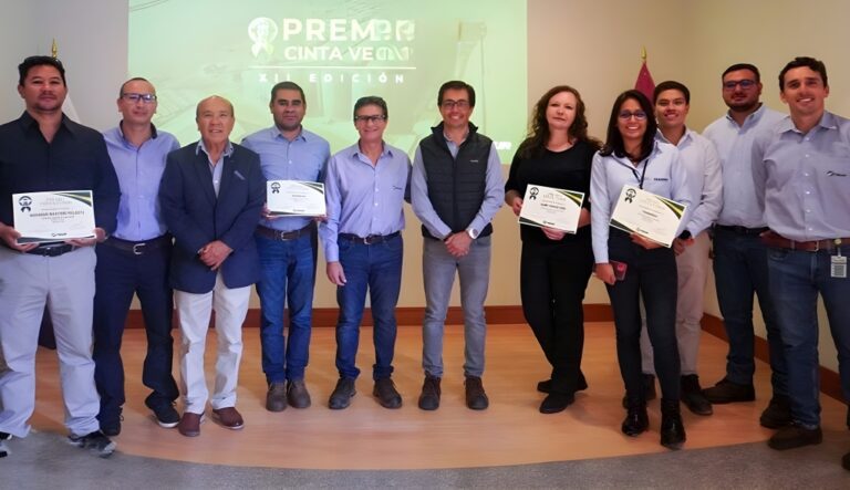 Tisur reconoce a ganadores del premio “Cinta Verde”