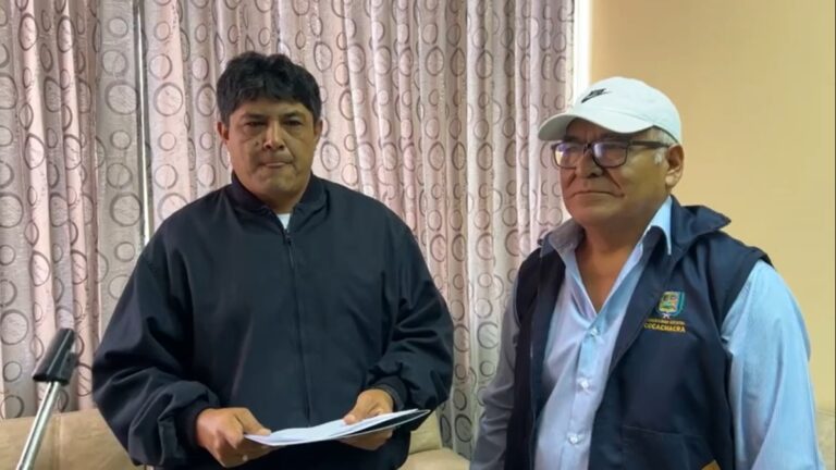 Municipio de Cocachacra firma convenio de cooperación con seis II. EE.
