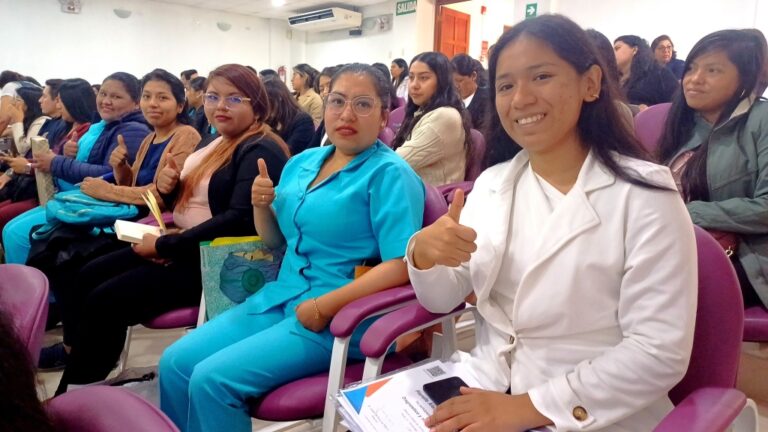 Se incorporan 87 profesionales de la salud a diversos establecimientos de la región Moquegua 