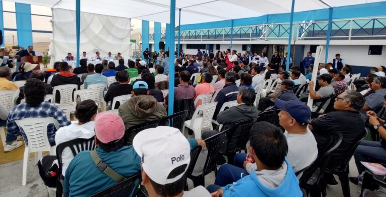 En Matarani: instalan mesas de trabajo para tratar problemática pesquera artesanal de la Macrosur 