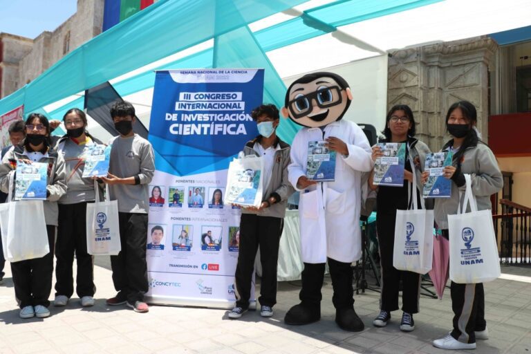 En la UNAM por cada dos docentes ordinarios uno es investigador RENACYT