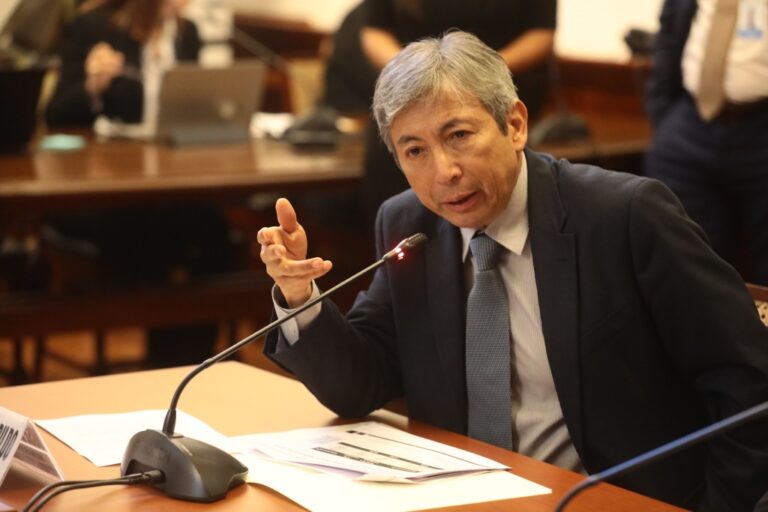 MEF asegura que pobreza se reducirá en “pequeños dígitos” este año