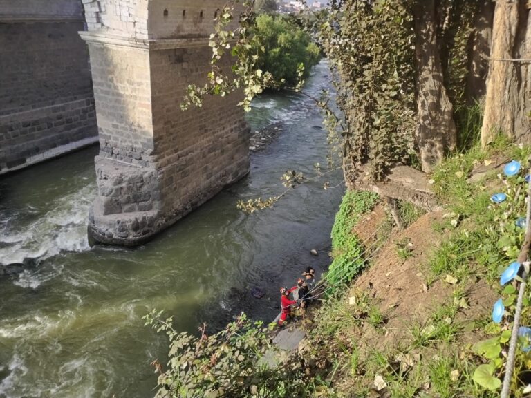 Hallan cuerpo sin vida de varón que cayó al río Chili