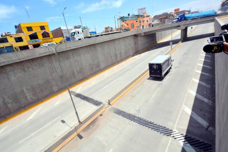 La variante de Uchumayo ¿solucionó el problema de tránsito vehicular de Arequipa?