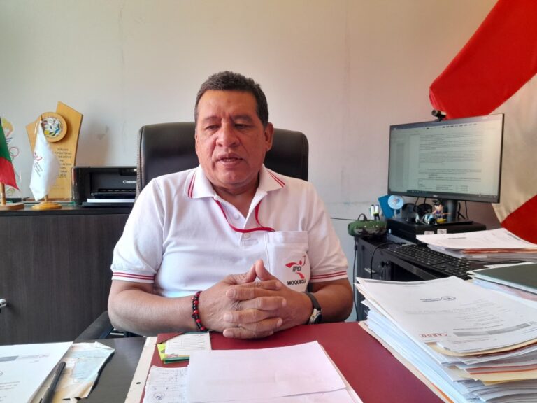 Trabajadores del IPD Moquegua piden que Walter Salazar continúe en el cargo