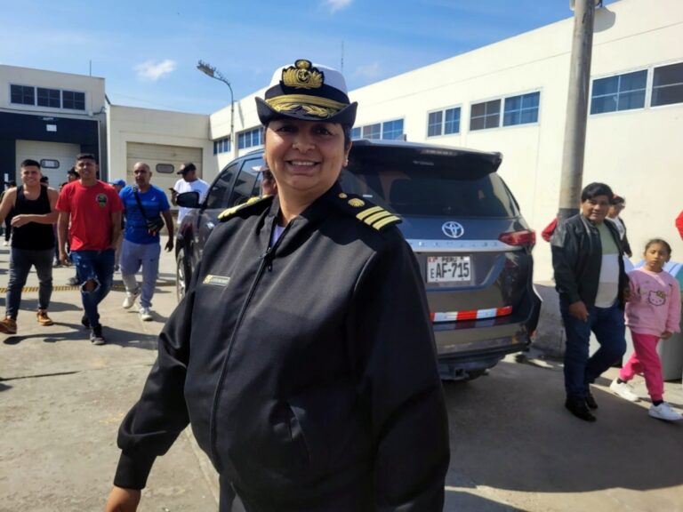Capitán de puerto resalta y participa en las actividades por el Día del Pescador