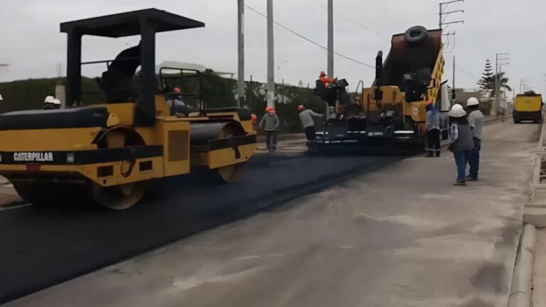A fin de mes culminarán obras viales en avenida principal de Mejía
