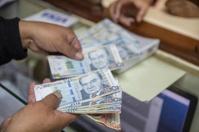 Entre enero y abril del 2024: Bancos ganan un millón de soles por hora
