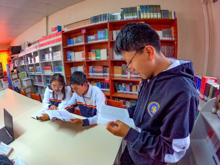 El COAR Arequipa está nominado en la lista del World’s Best School Prizes 2024