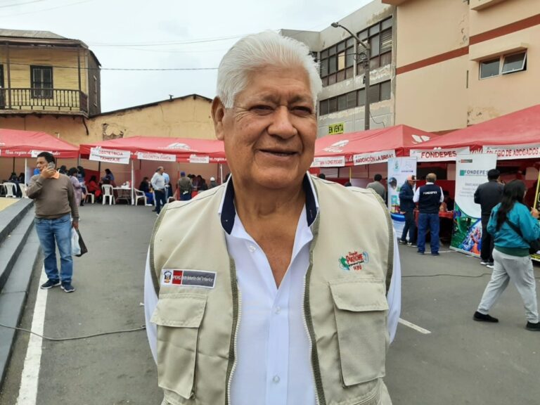 Dos promotores presentaron expedientes ante Subprefectura para fiestas por el Día del Pescador