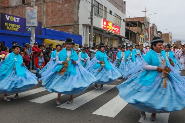 FERIADOS DEL MES DE JUNIO