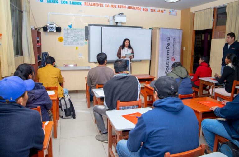 ‘Forjando Futuro’ desarrolla programa gratuito de capacitación en Torata
