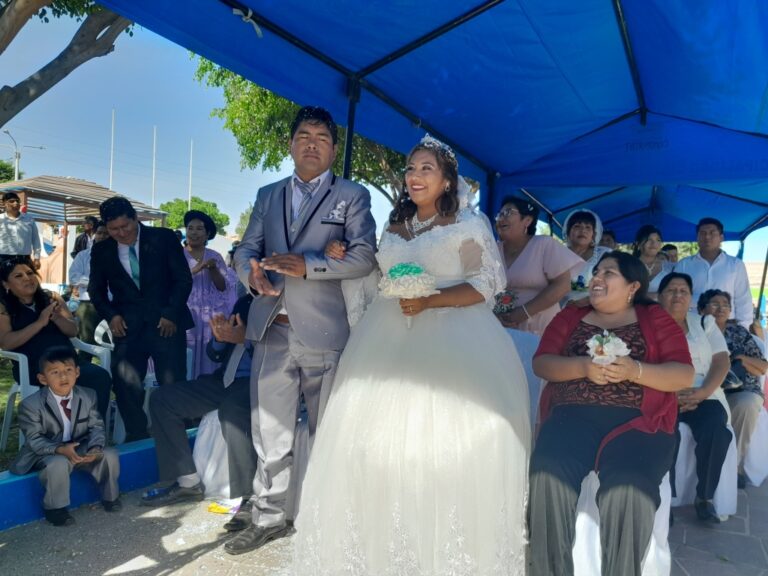 Dieciséis parejas se dieron el sí en Matrimonio Comunitario