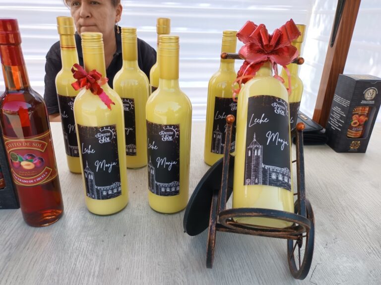 Realizan el “I Festival de la Elaboración Tradicional de la Leche de Monja”