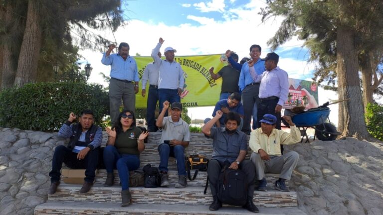 Trabajadores civiles del Ejército Peruano acatan un paro de 48 horas