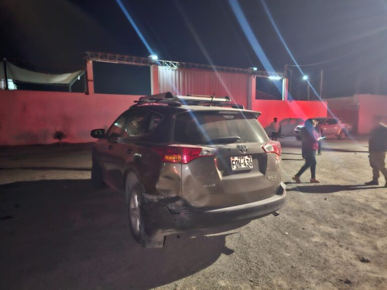 Cuádruple choque en la carretera Binacional deja a una persona con serias lesiones