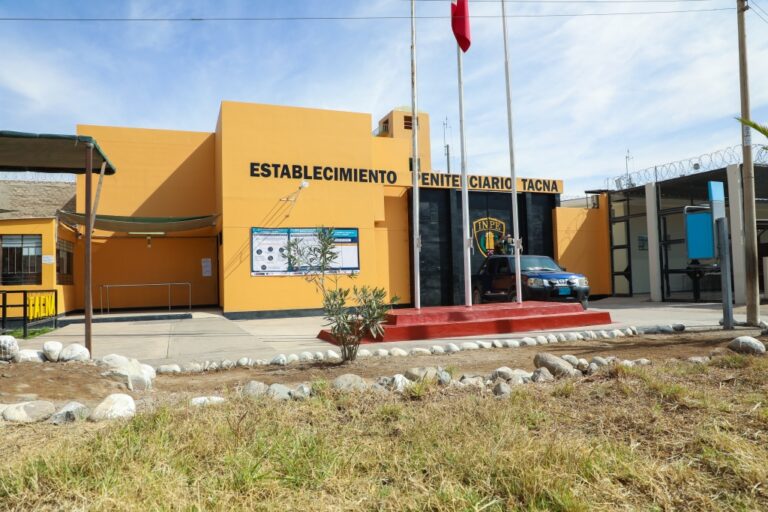 Hacinamiento en la cárcel de Samegua alcanza el 72% y Arequipa 241%