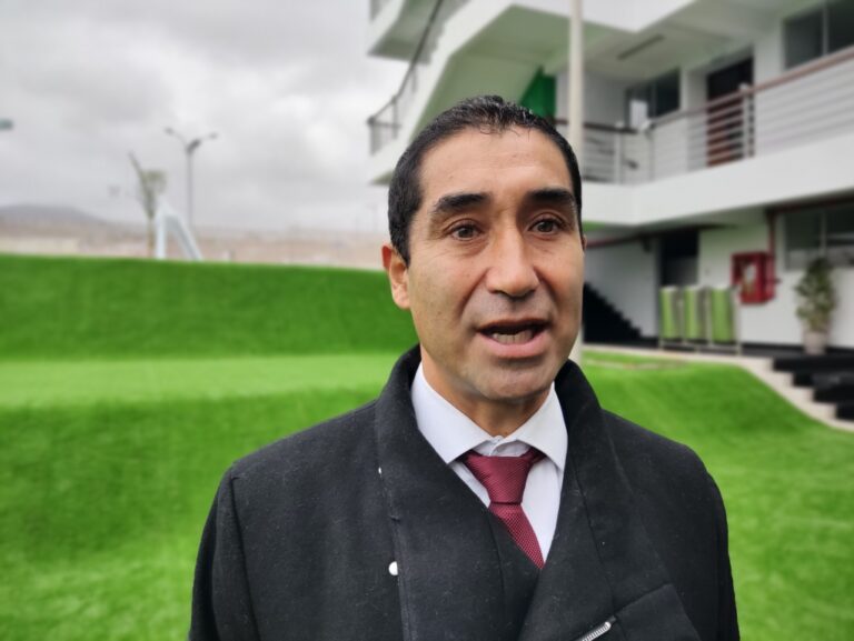 Empresario mollendino propone al Tecnológico Basadre ampliar carreras vinculadas al turismo