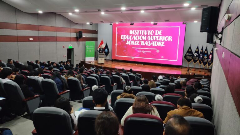 Proceso de licenciamiento del Tecnológico Basadre de Mollendo está al 80 % 
