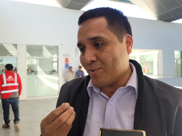 Vicegobernador reafirma su apoyo a Huatipuka, destacando que solucionará el problema ambiental
