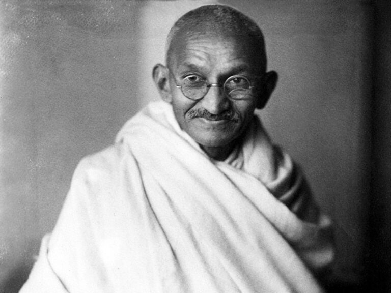 Mahatma Gandhi: “Idealista práctico”