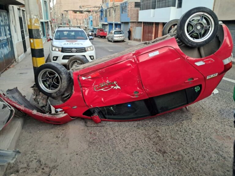 Moquegua: Mujer taxista herida en choque provocado por vehículo que se dio a la fuga