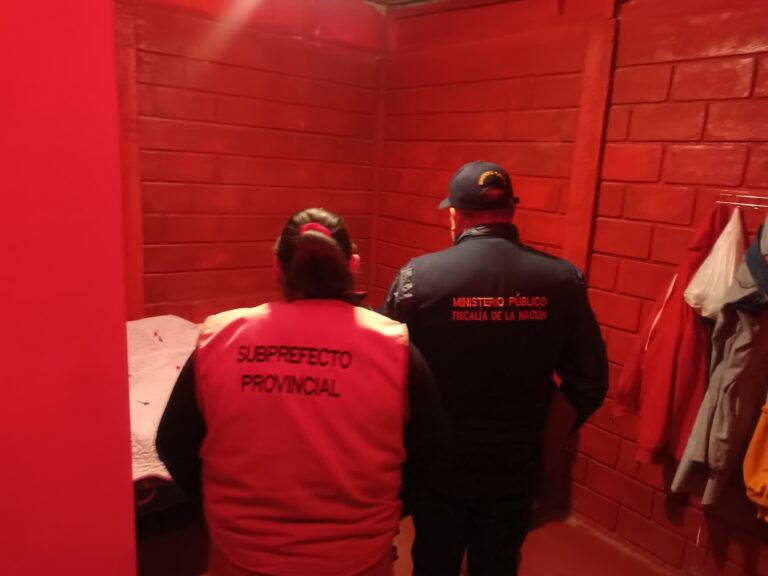 Municipio de San Antonio otorgó licencia para el funcionamiento de un lenocinio