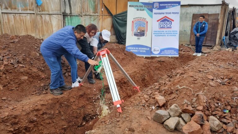 Inician ejecución de 14 módulos de “Techo Propio” en Islay-Matarani