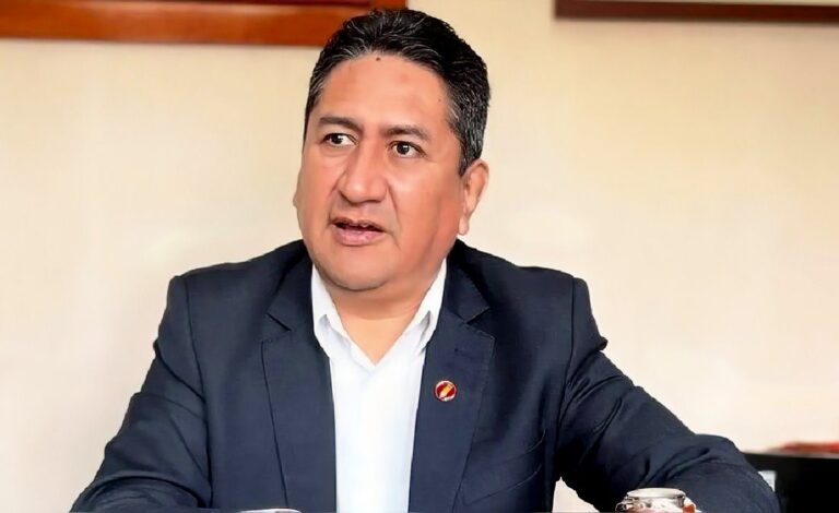 Vladimir Cerrón solicitó prescripción de denuncia por caso Antalsis
