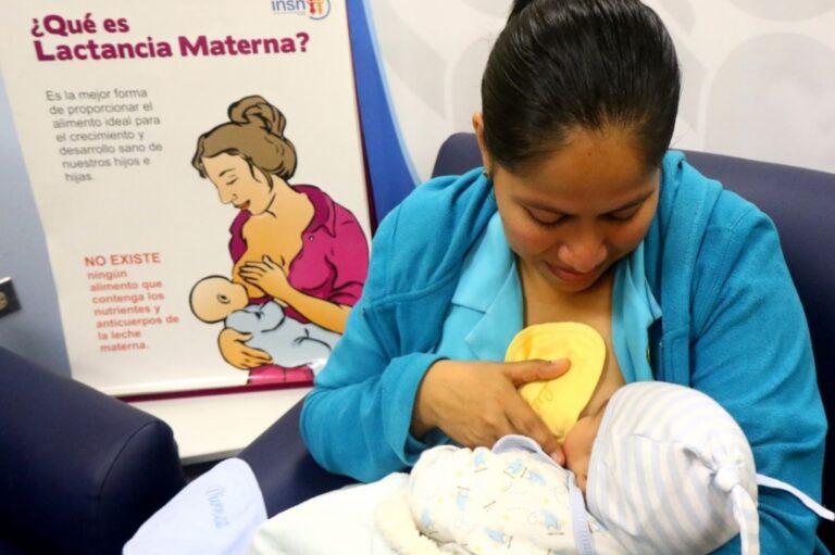 Hoy: semana de la lactancia materna se desarrolla en Mollendo
