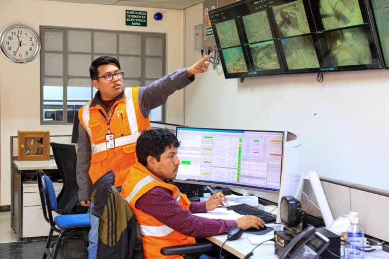 15 mineras alcanzan US$ 2,028 millones en utilidades en el segundo trimestre 2024