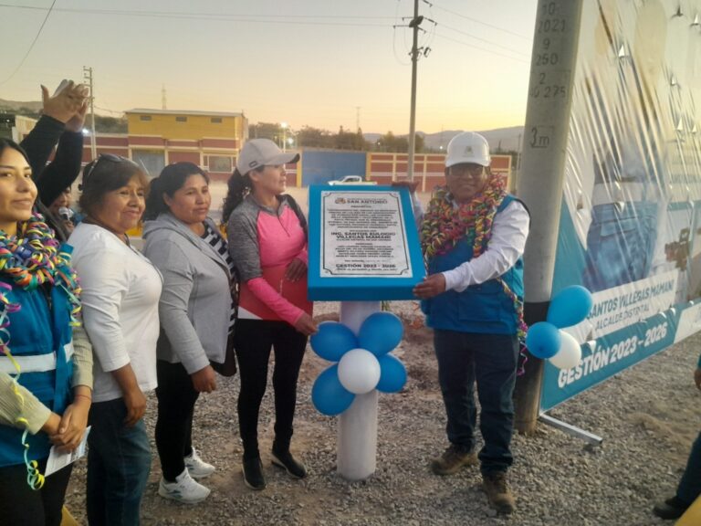 Inauguran obra de pistas y veredas en cuatro asociaciones en San Antonio 
