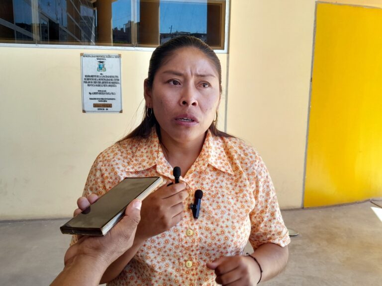Chen Chen espera concluir la construcción de su plaza cívica en noviembre