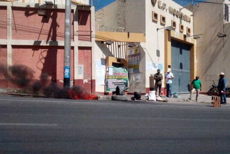 Se espera llegar a un entendimiento luego de un acercamiento entre el personal del INPE y el Ejecutivo