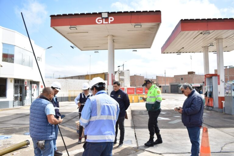 Operativo de Fiscalía de Ilo contra la especulación y adulteración en grifos