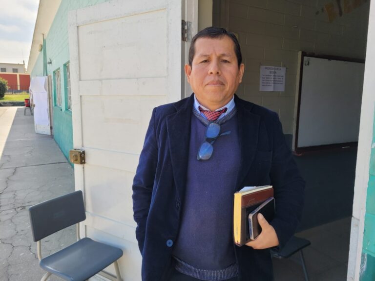 Pese a reiterados pedidos a la Sub Región, aún no intervienen el coliseo de la I.E. Américo Garibaldi
