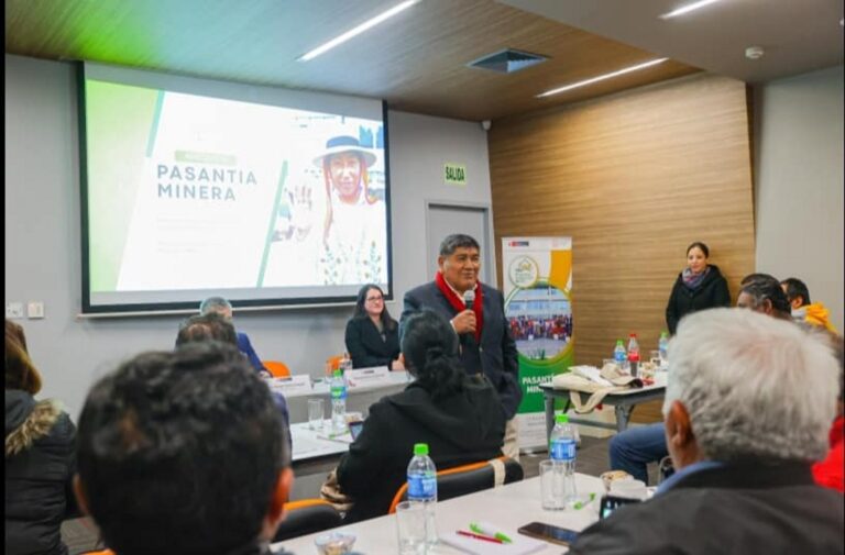 Ministro Rómulo Mucho inauguró Cuarta Pasantía Minera 2024 en Lima