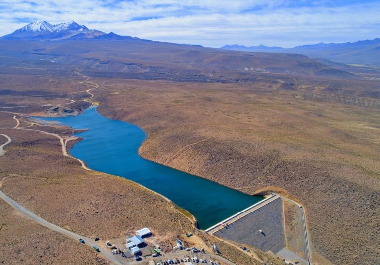 Southern Perú destaca en reconocimiento a Buenas Prácticas en Gestión Pública 2024 por su participación en diálogo en Candarave