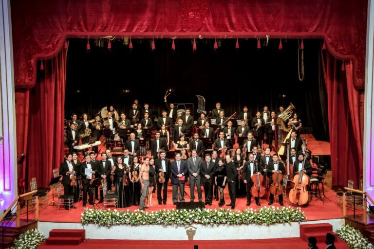 Histórico Teatro Municipal de Arequipa reabre tras restauración de Cerro Verde