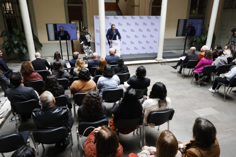 Lanzamiento del programa Hay Festival Arequipa 2024