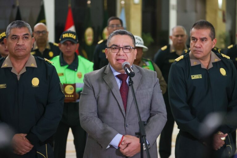 Ministro del Interior anuncia creación de grupo especial PNP para enfrentar extorsiones