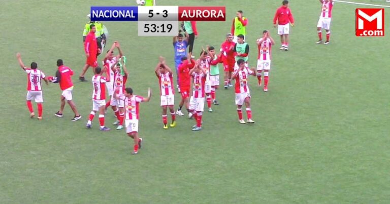 Nacional goleó al Aurora en Mollendo y ascendió al segundo lugar